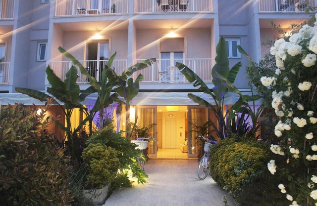 Hotel Bijou