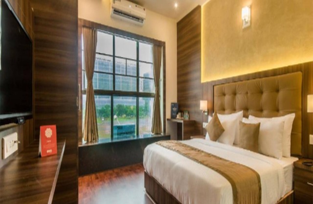 Hotel BKC Inn Near Trade Centre, Visa Consulate