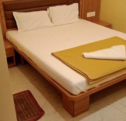HOTEL BLUE BELL
