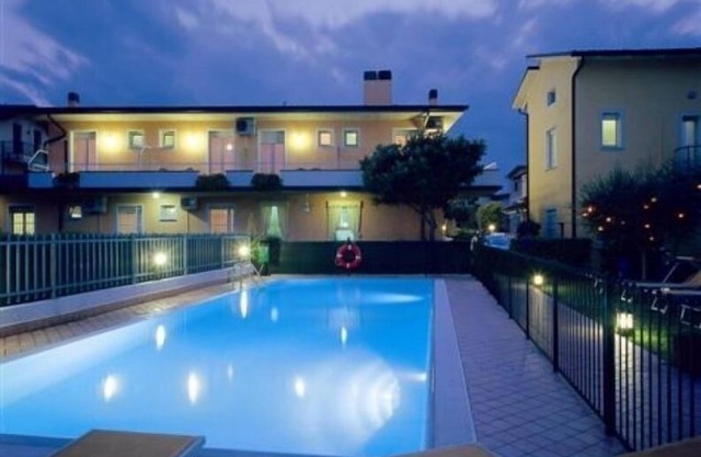 Hotel Blue Silver
