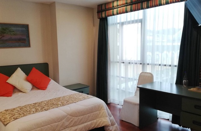 Hotel Bombuscaro