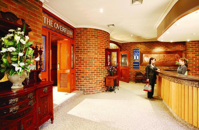 Hotel Bruce County