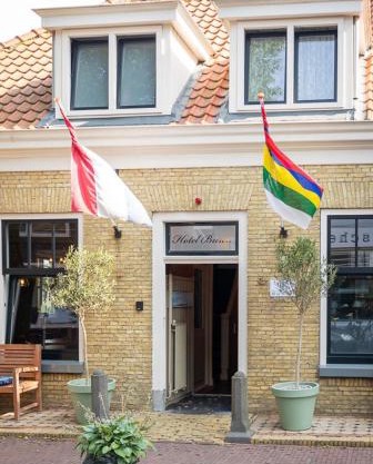 Hotel Buren