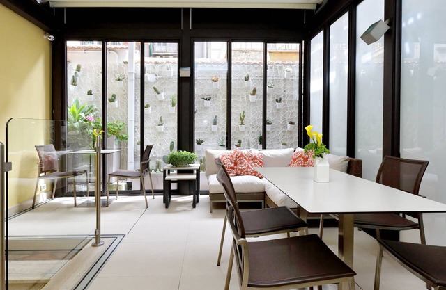 Hotel Camelia