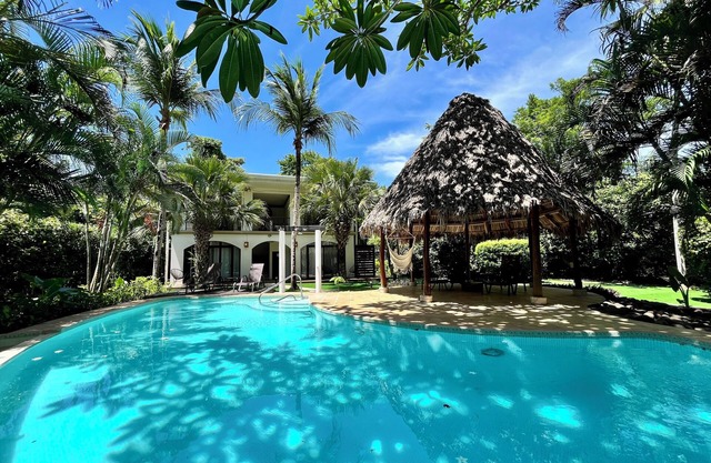 Hotel Cantarana