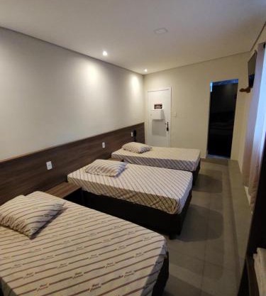 Hotel Caricias