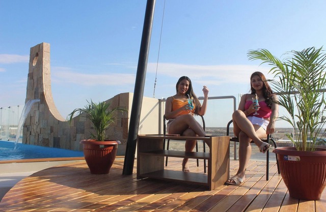 HOTEL CASA BLANCA SECHURA