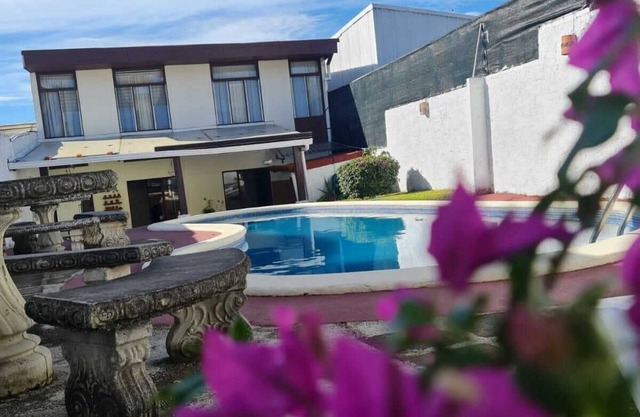 Hotel Casa Tago