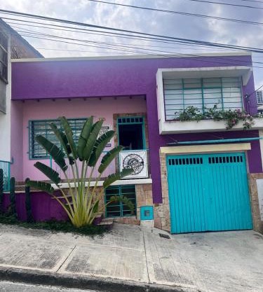 HOTEL CASA VECCHIA - San Antonio - Cali
