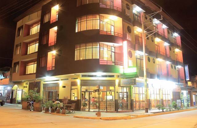 Hotel Casavian