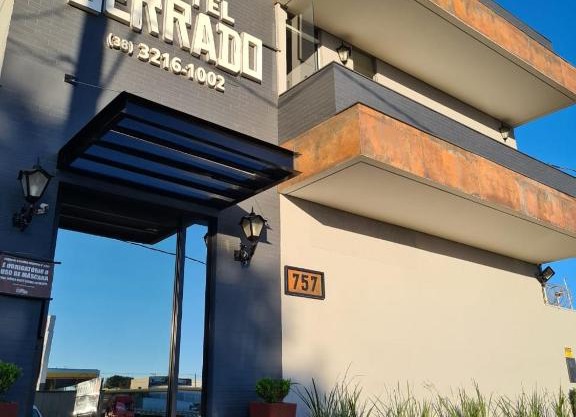 Hotel Cerrado