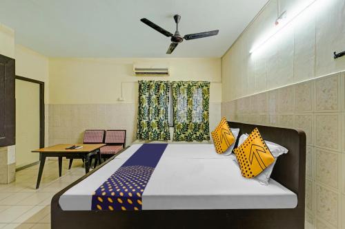 Hotel Chanukya