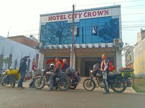 Hotel City Crown Lamahi Dang