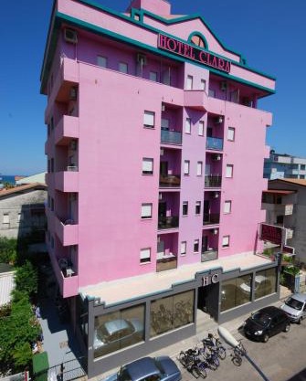 Hotel Clara