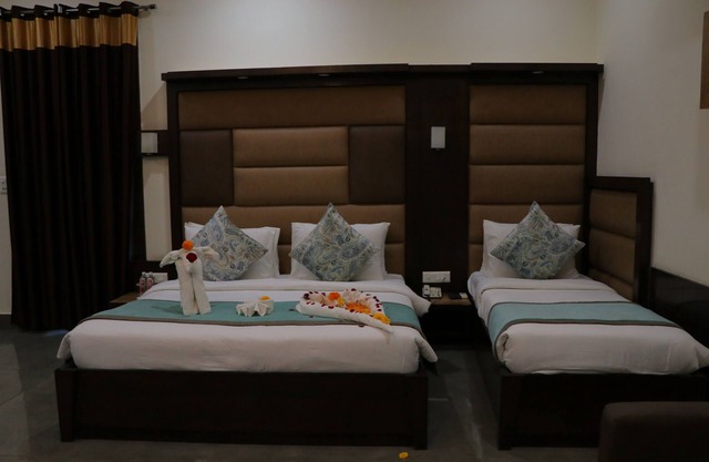 Hotel Clarks Inn Express Bharatpur