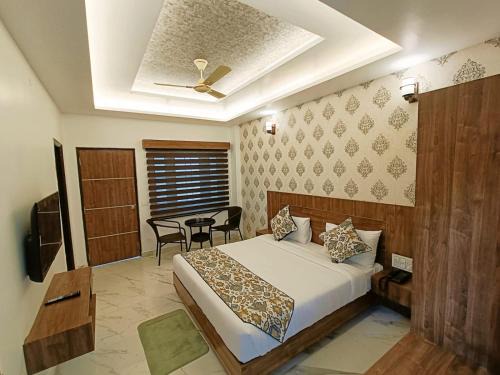 Hotel Cloud Inn, Nainital
