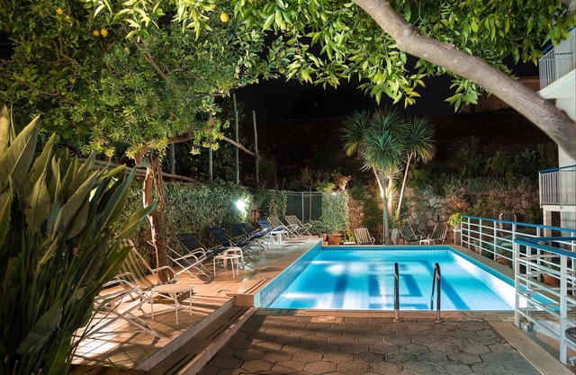 Hotel Club - Sorrento