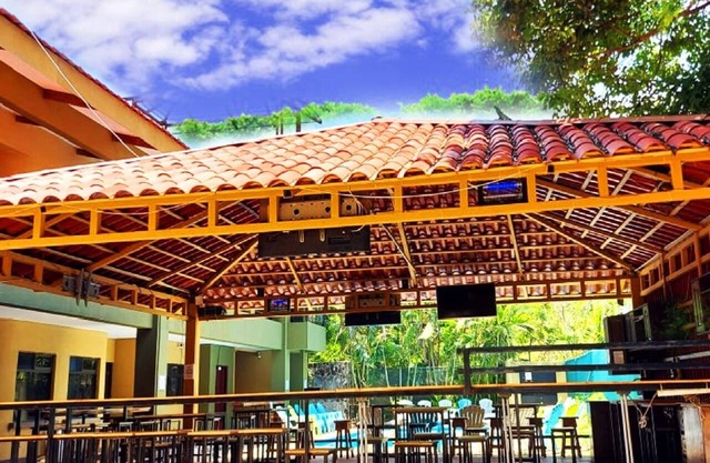 Hotel Coco Beach Condos