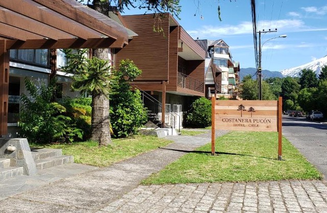 Hotel Costanera Pucón