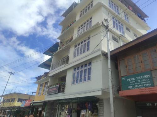 Hotel Cozi Inn