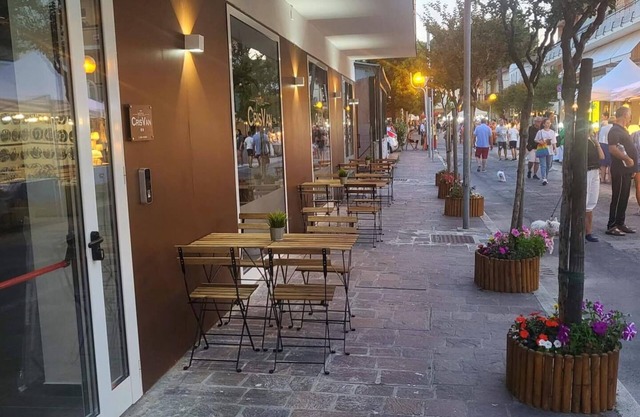 HOTEL CRISVAN