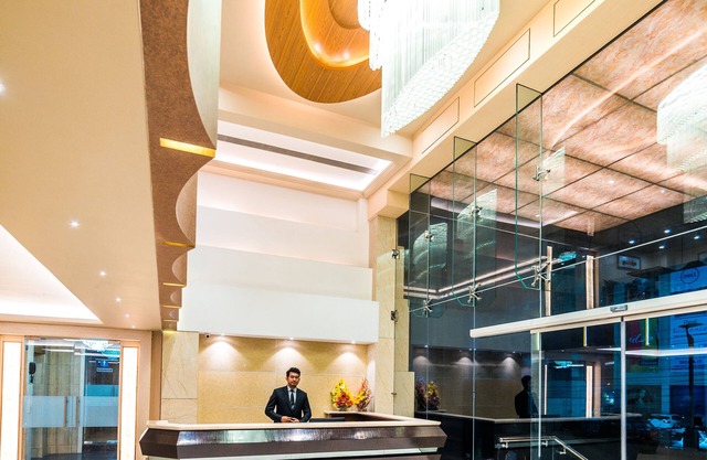 Hotel D'corbiz