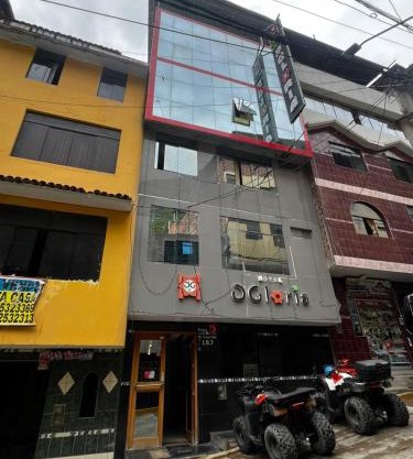 Hotel D'Gloria Churin