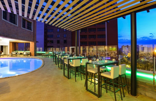 Hotel Dann Carlton Cali