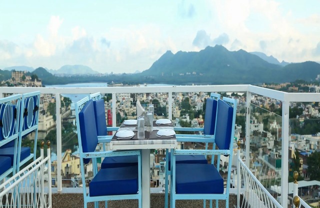 Hotel Darbargarh, Udaipur
