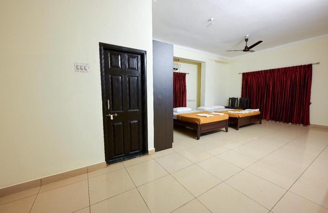Hotel Dashrath Residence