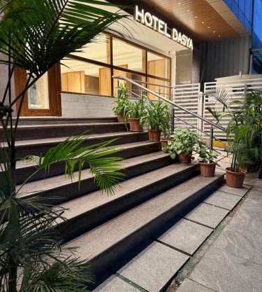 Hotel Dasya - Formerly Nice Stay The Business Hotel