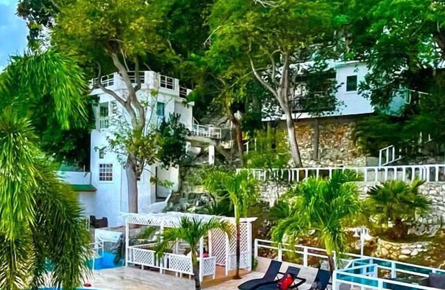 Hotel Daymond Blue