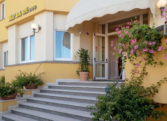 Hotel de la Ville