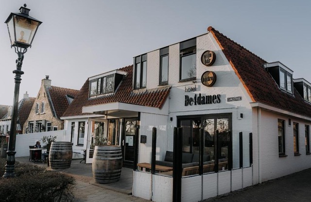 Hotel De4dames