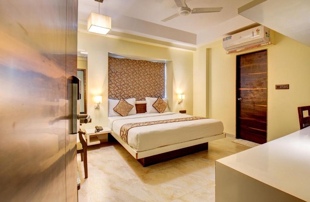 Hotel Deepali Executive