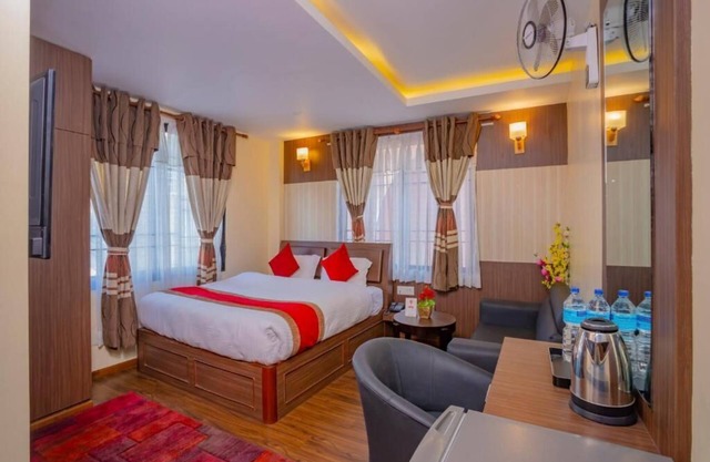 Hotel Deepshree