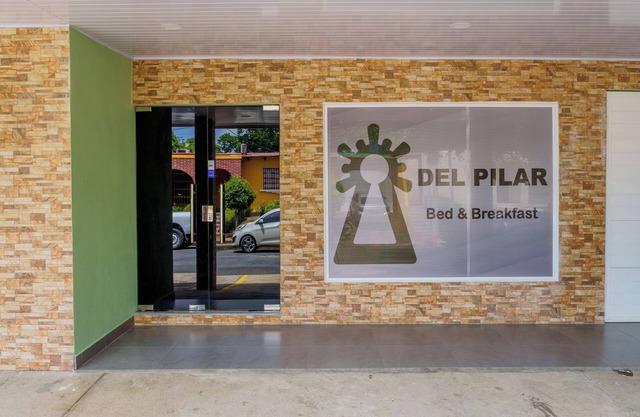 Hotel Del Pilar