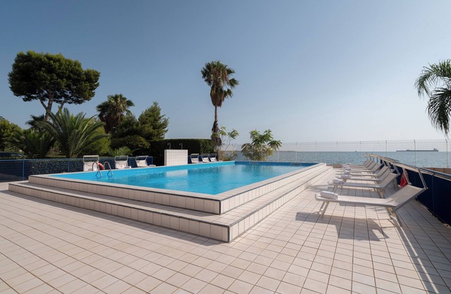HOTEL DELFINO TARANTO