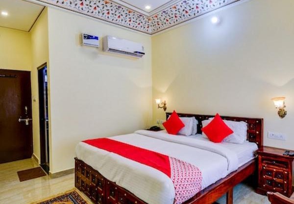 Hotel Dev Palace