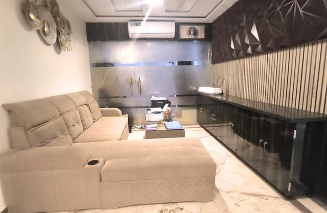 Hotel Devvanshi Vila
