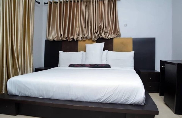 Hotel Di Elegante