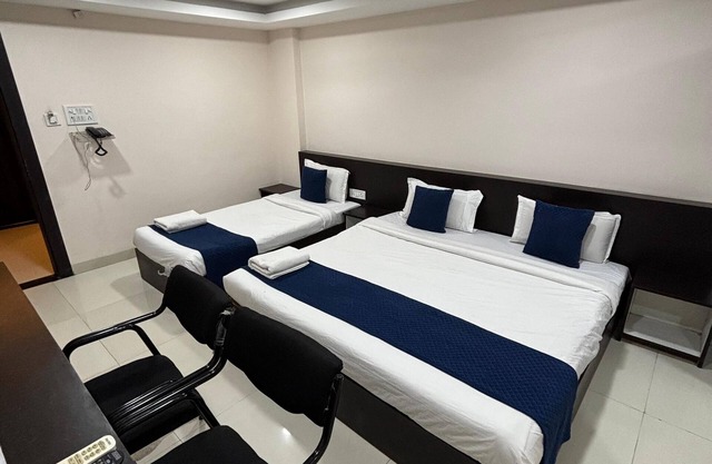 Hotel Diamond Residency