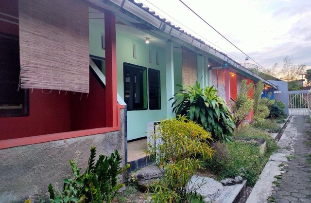 Hotel Dirgantara