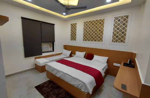 Hotel Divine Orchid