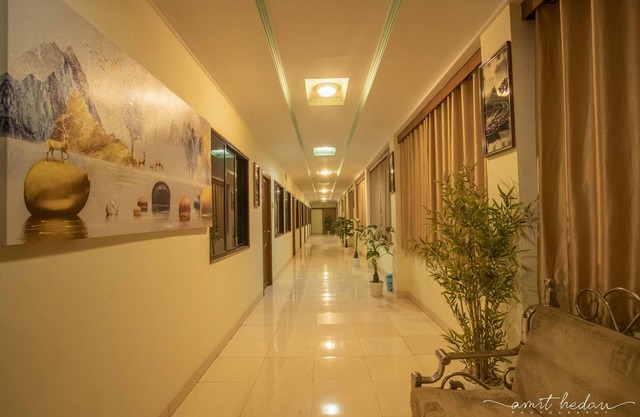 Hotel Dollar