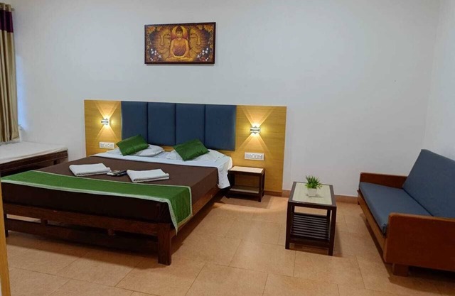 Hotel Durvankur Ganpatipule