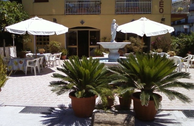 Hotel Eliseo