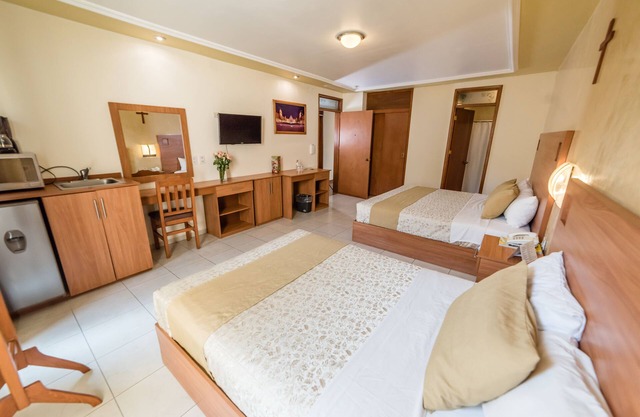 Hotel Elizabeth Central