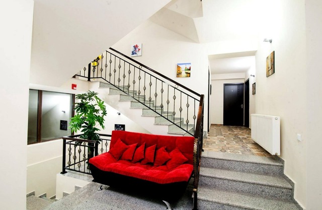 Hotel Ellegance