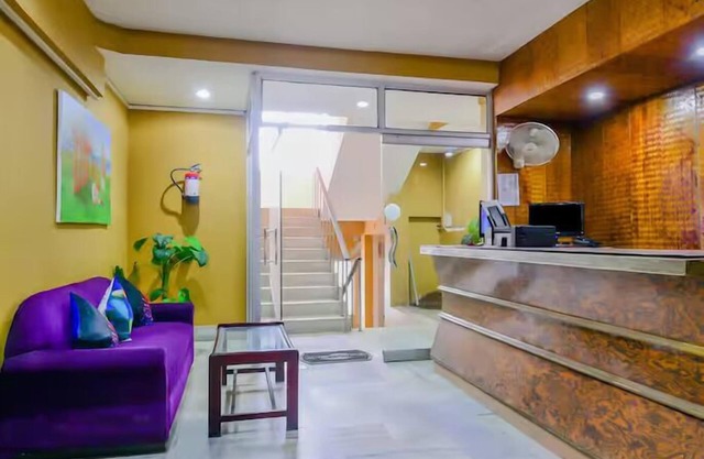 Hotel Embassy